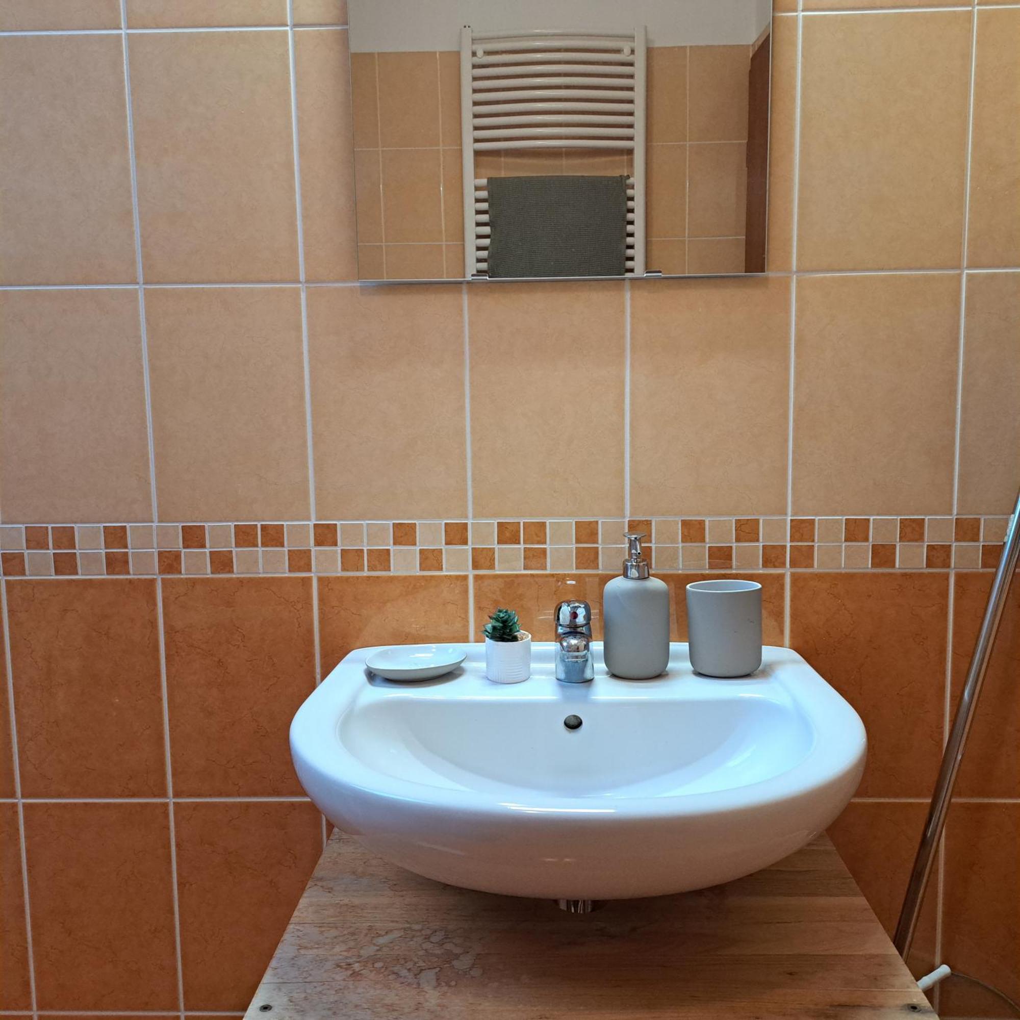 Zoeld Orom Apartman Lakas Göd Εξωτερικό φωτογραφία
