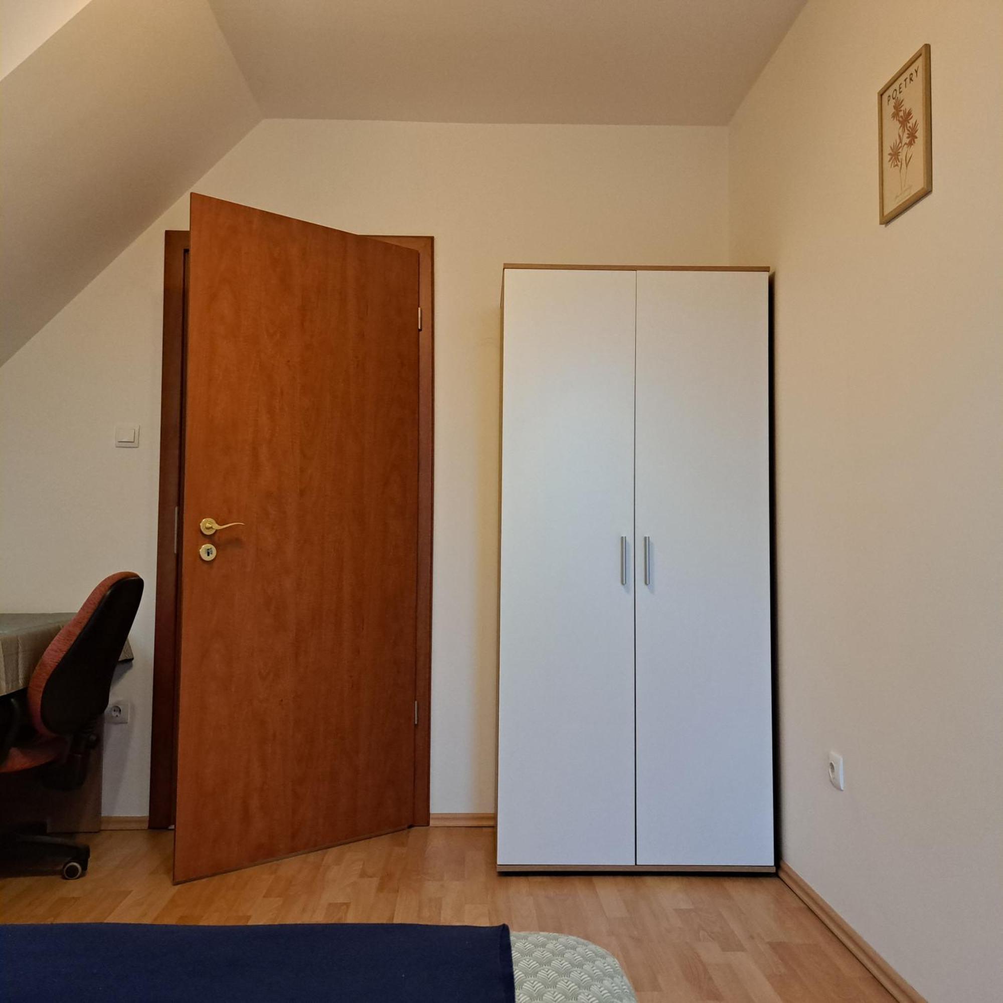 Zoeld Orom Apartman Lakas Göd Εξωτερικό φωτογραφία